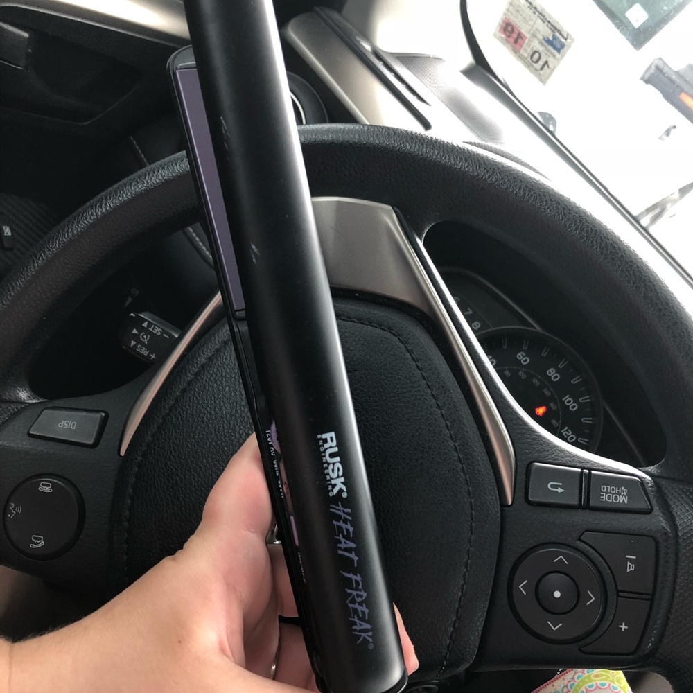 Rusk Heat Freak straightener